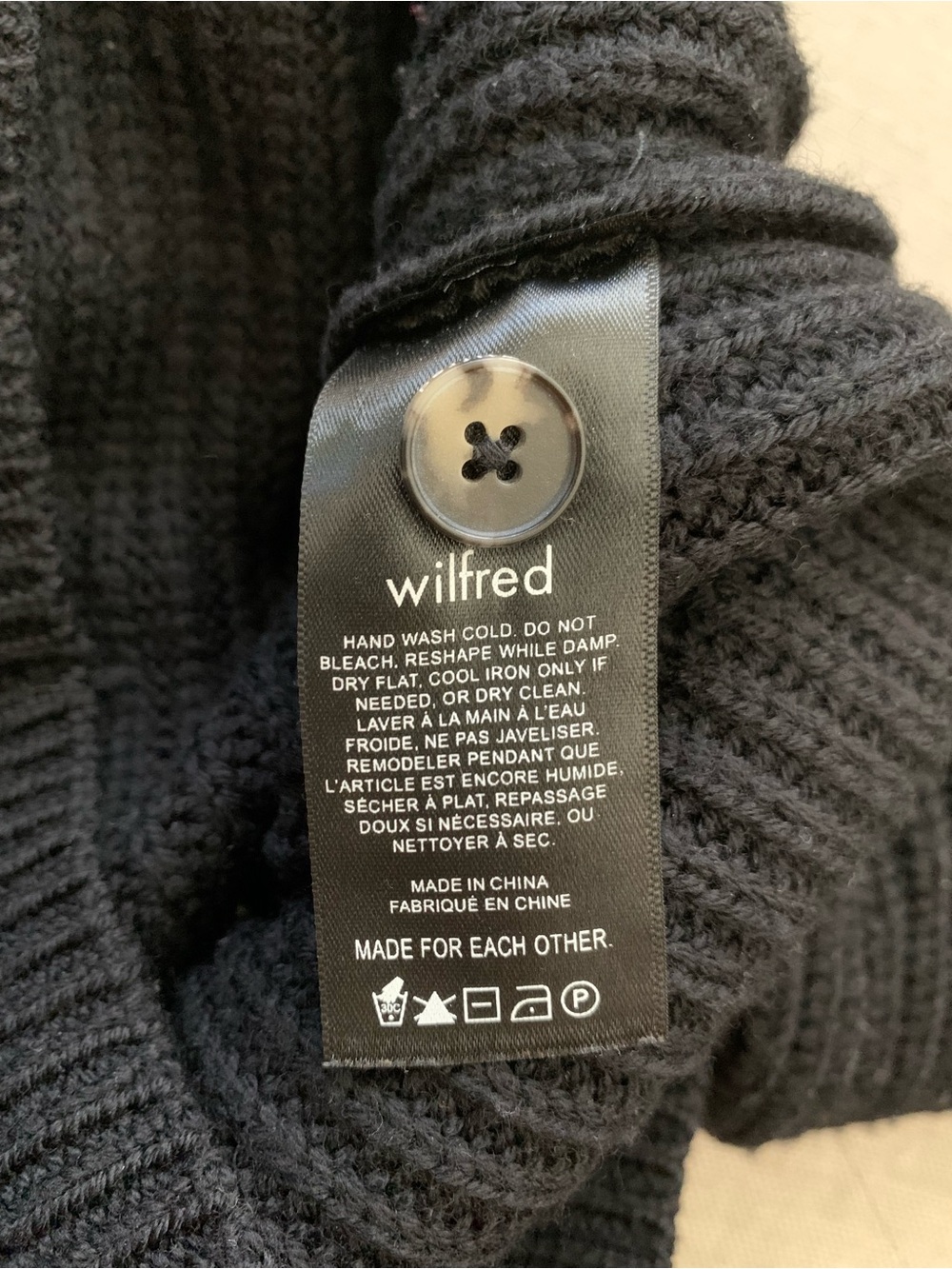 NEW Wilfred Black Ribbed Merino Wool Cropped Cardigan - Picture 5 of 6